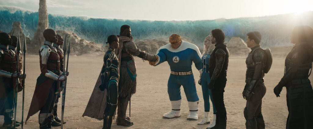 Vários heróis Vingadores
